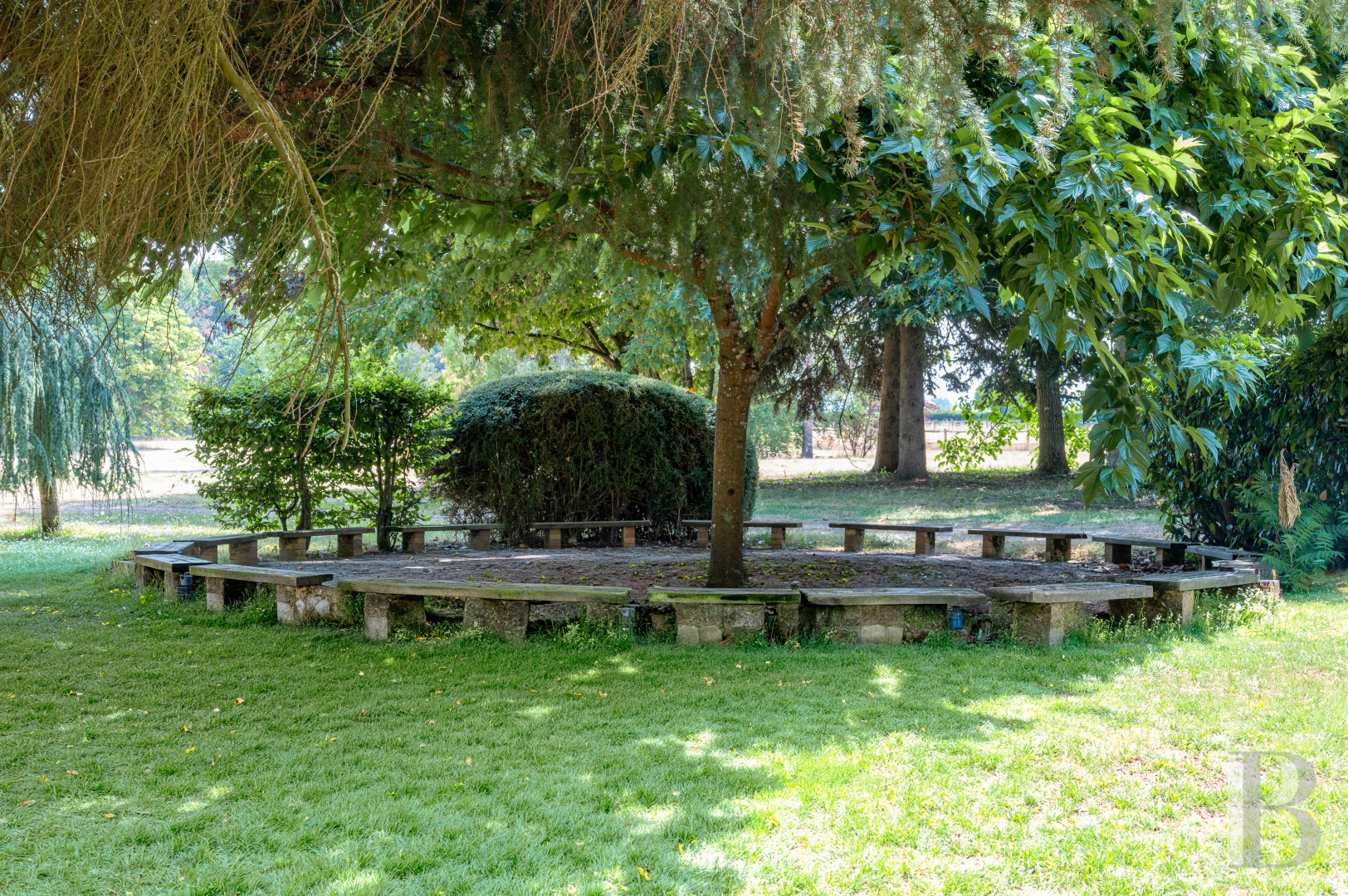 Dans l’Yonne, à équidistance de Paris, Lyon et Genève, une ancienne place forte médiévale et son parc aménagés pour accueillir calmes séjours et grands événements  - photo  n°46